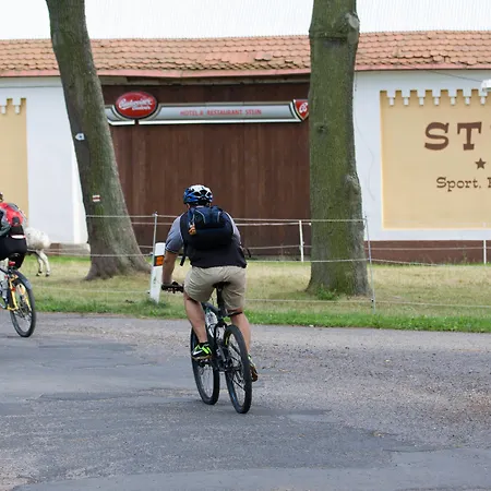 Ξενοδοχείο Stein