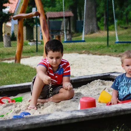 Ξενοδοχείο Stein