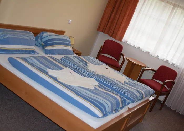 Stein Hotel 3*